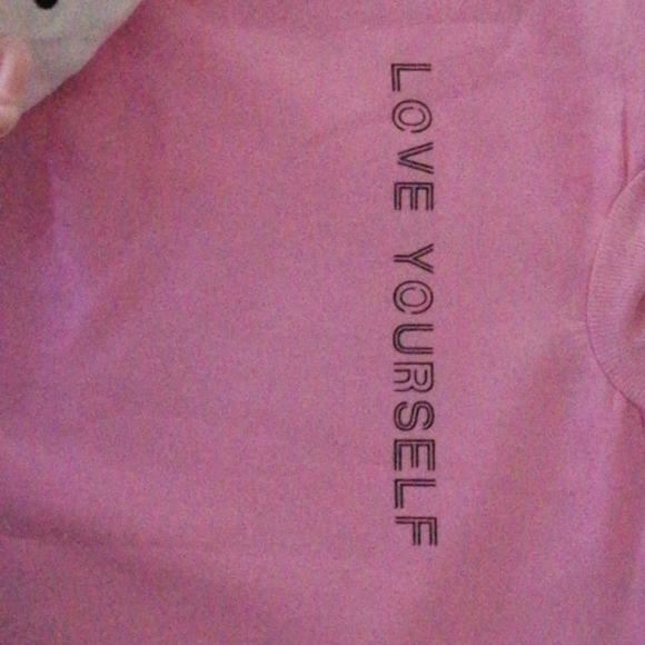 BTS Love Yourself Sweater - Picture 3 of 4